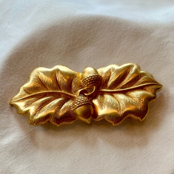 Douglas Paquette Accessories - Paquette Oak Leaf/Acorn Belt Buckle
